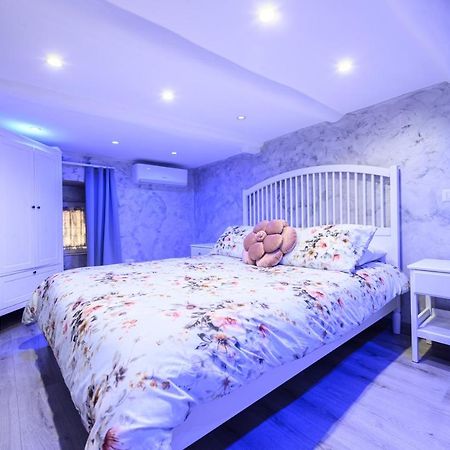 La Magnifica Napoli Apartments White House Εξωτερικό φωτογραφία